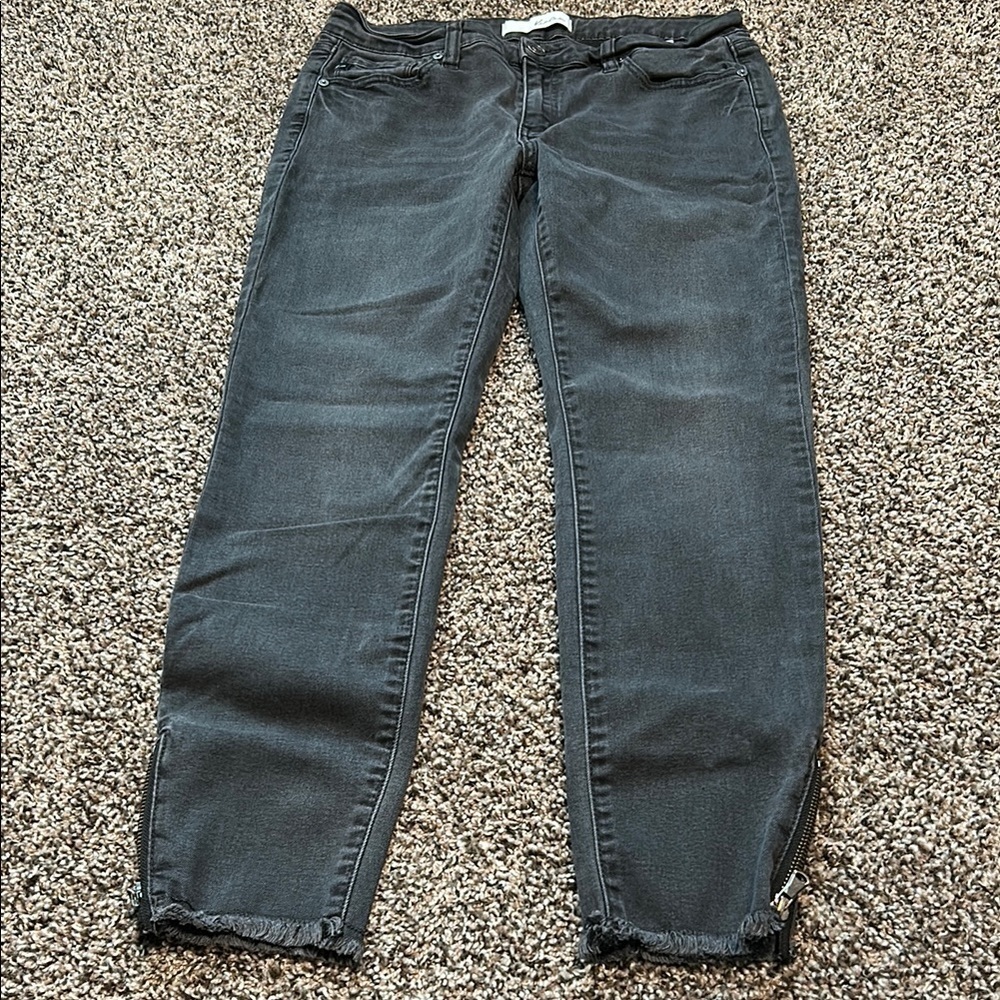 KanCan Black Ankle Cropped Jeans